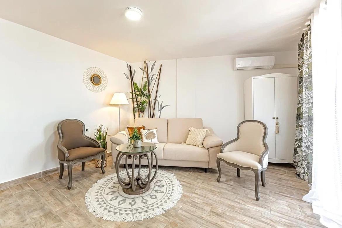 Parque Santiago 2 Luxury Studio Apartment プラヤ・デ・ラス・アメリカス エクステリア 写真